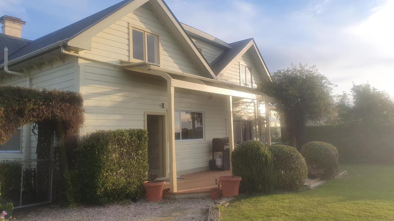 Century House B & B Flatlette Oamaru Exterior photo